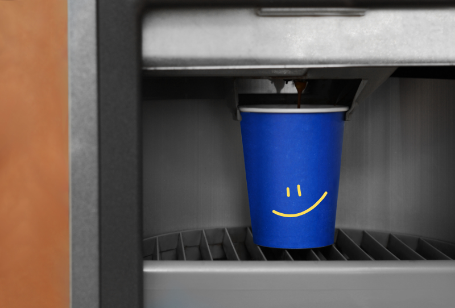 Kako pronaći papirnate čaše kompatibilne s vašim automatom